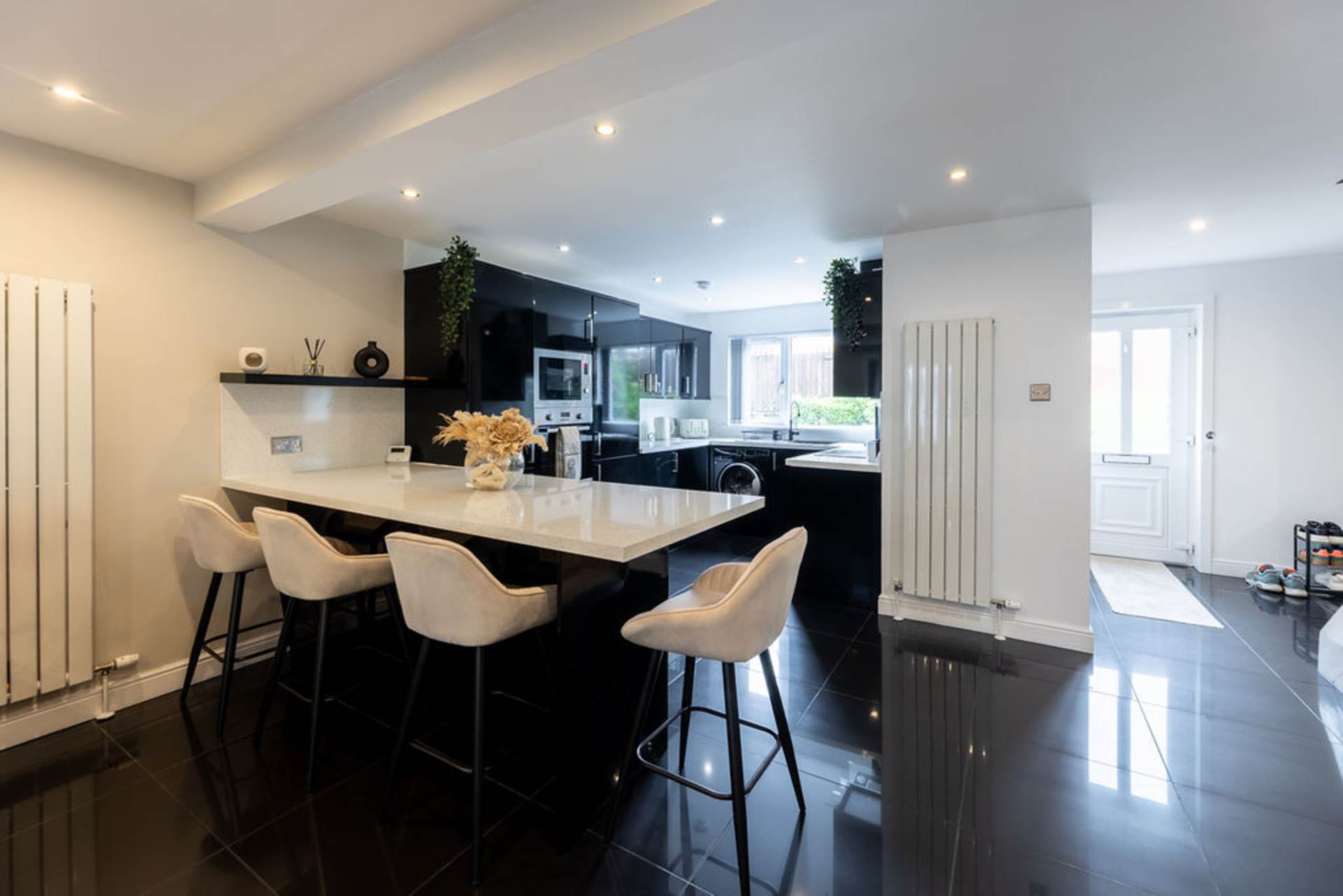54 Burnhaven, Erskine, Image 2