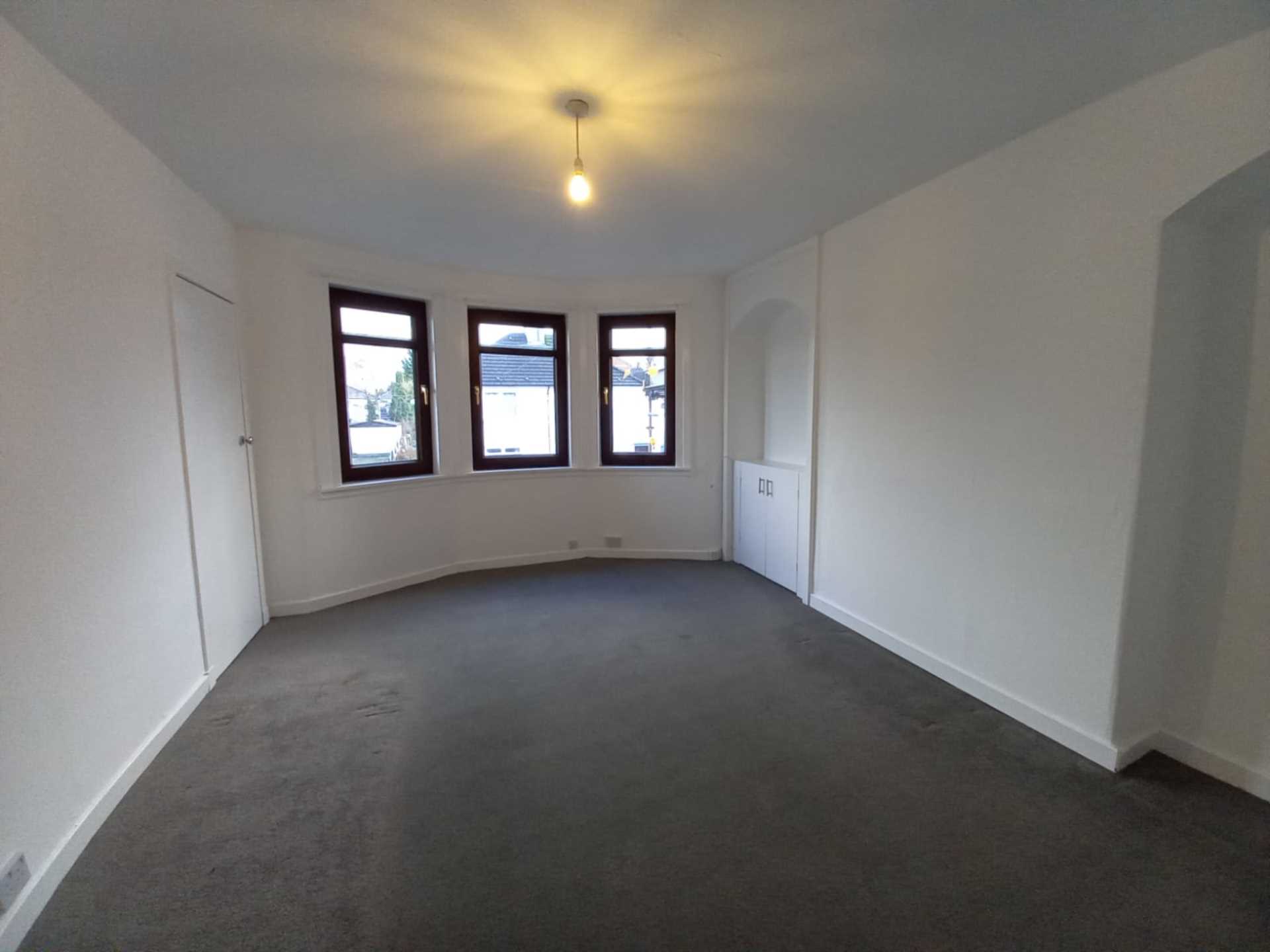 Whitehaugh Ave, Paisley, Image 2