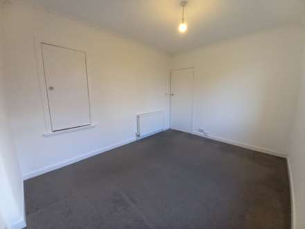 Whitehaugh Ave, Paisley, Image 11