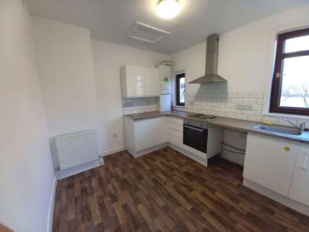 Whitehaugh Ave, Paisley, Image 4