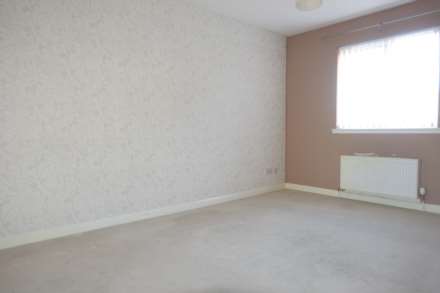 STRACHUR CRESCENT, GLASGOW, Image 3