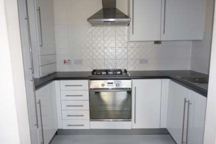 STRACHUR CRESCENT, GLASGOW, Image 5