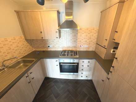 Strachur Crescent, Lambhill, Glasgow, Image 4