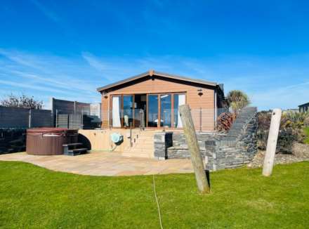 3 Bedroom Lodge, Pwllheli