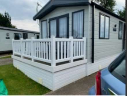 2 Bedroom Caravan, Hull