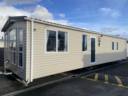 3 Bedroom Caravan, Abergele