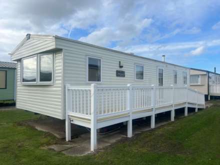 3 Bedroom Caravan, Prestatyn  Seller will pay 50% of Site Fees