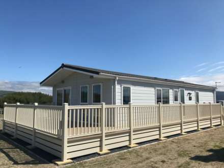 3 Bedroom Lodge, Ynyslas, Borth