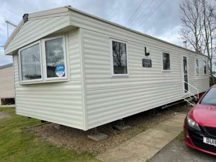 3 Bedroom Caravan, Clacton On Sea