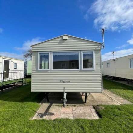 3 Bedroom Caravan, Abergele