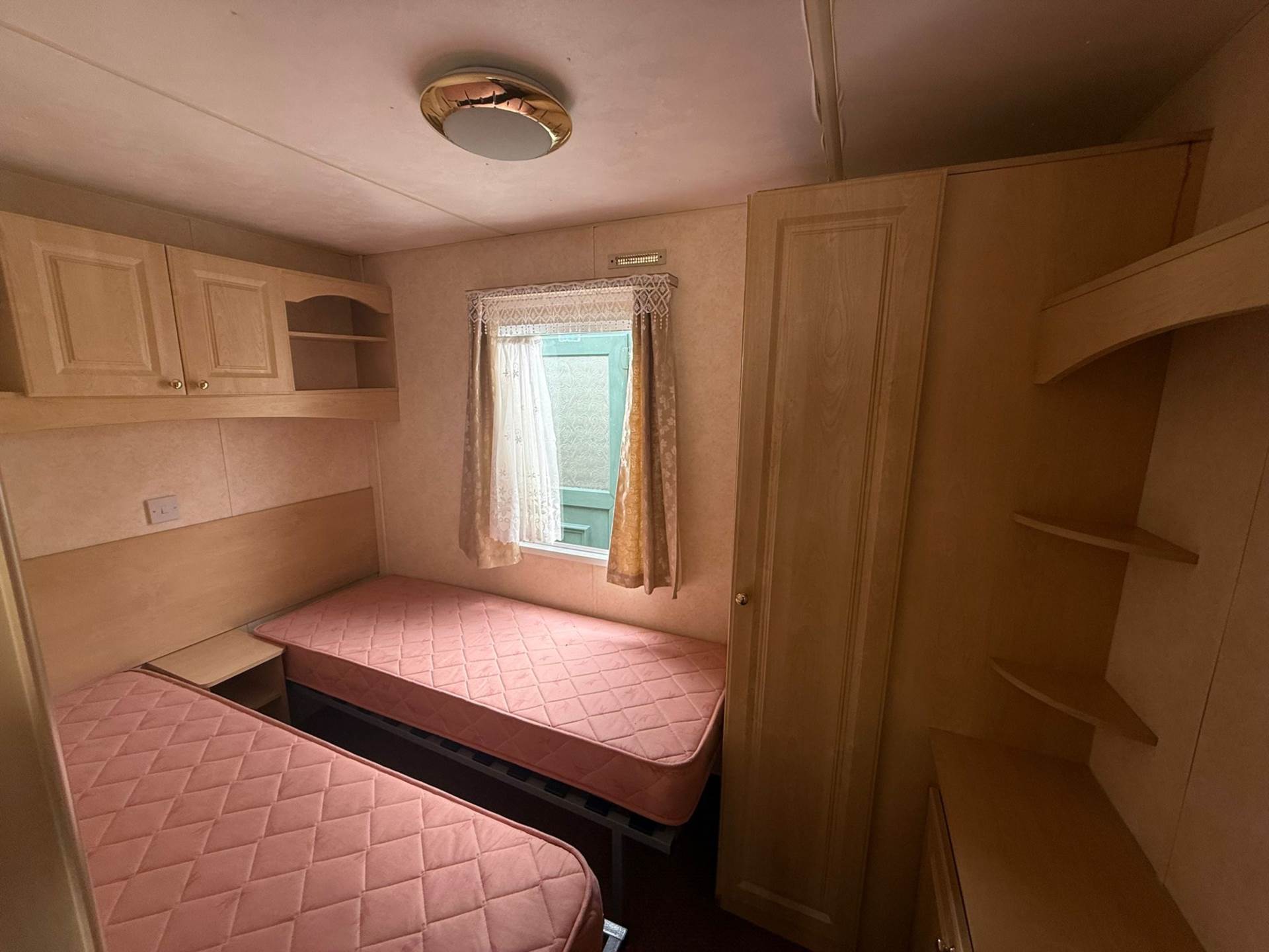 Off Site, Holywell, Image 18
