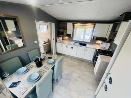 Comrie - Fully Residential, Image 7