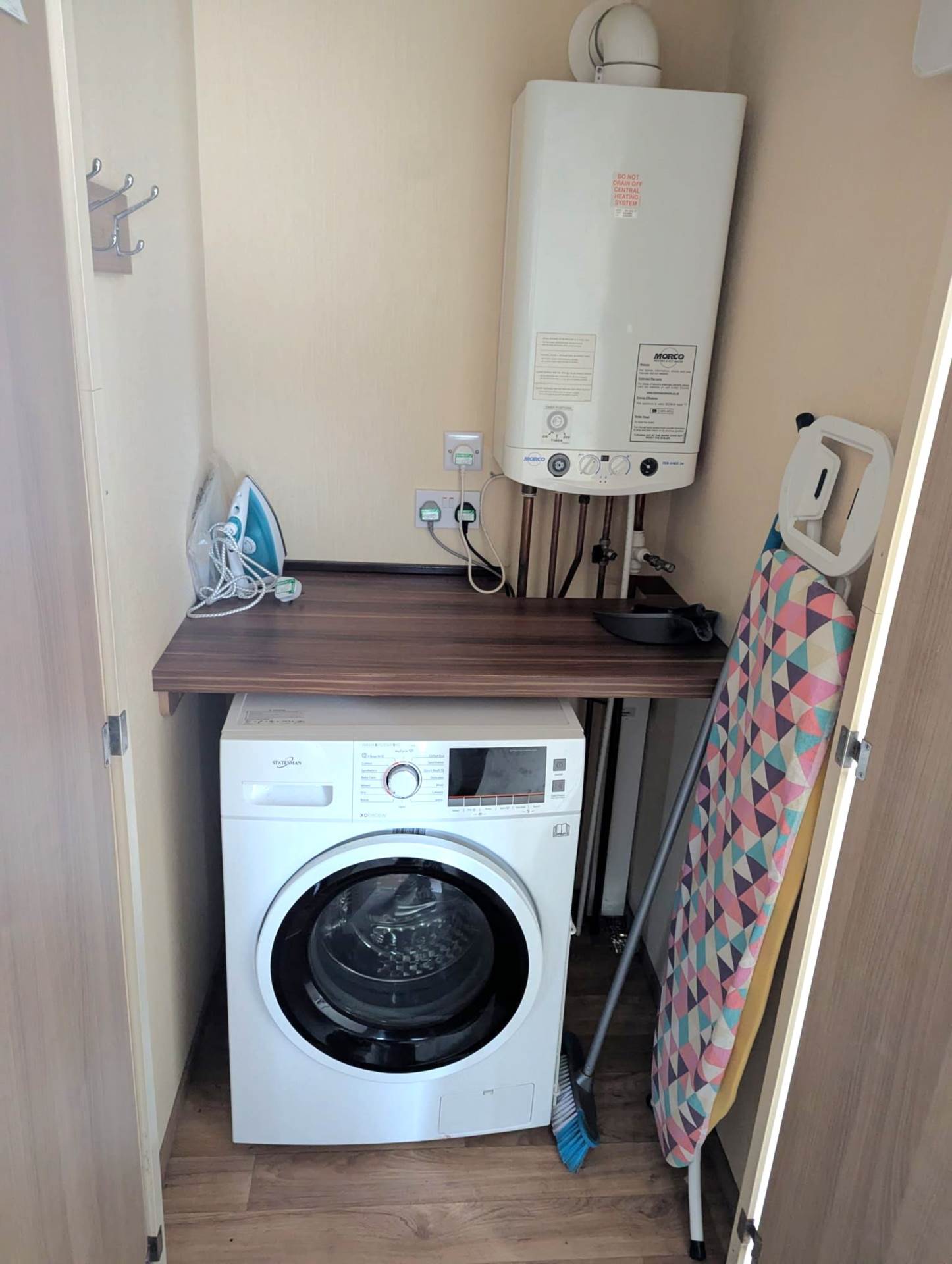 Off Site Sale, Holywell, Image 10
