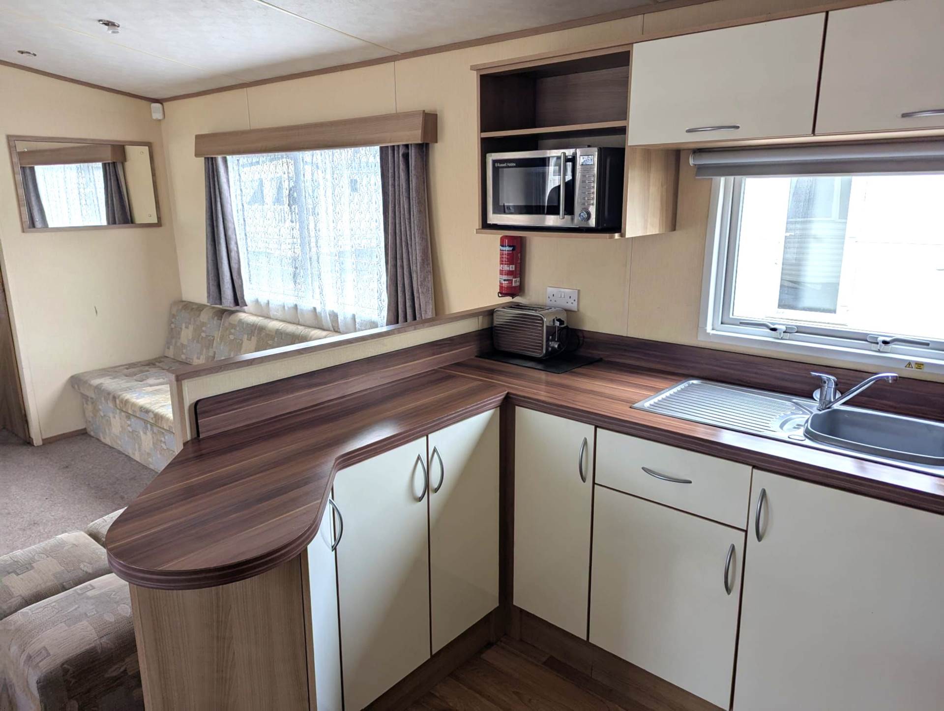 Off Site Sale, Holywell, Image 3