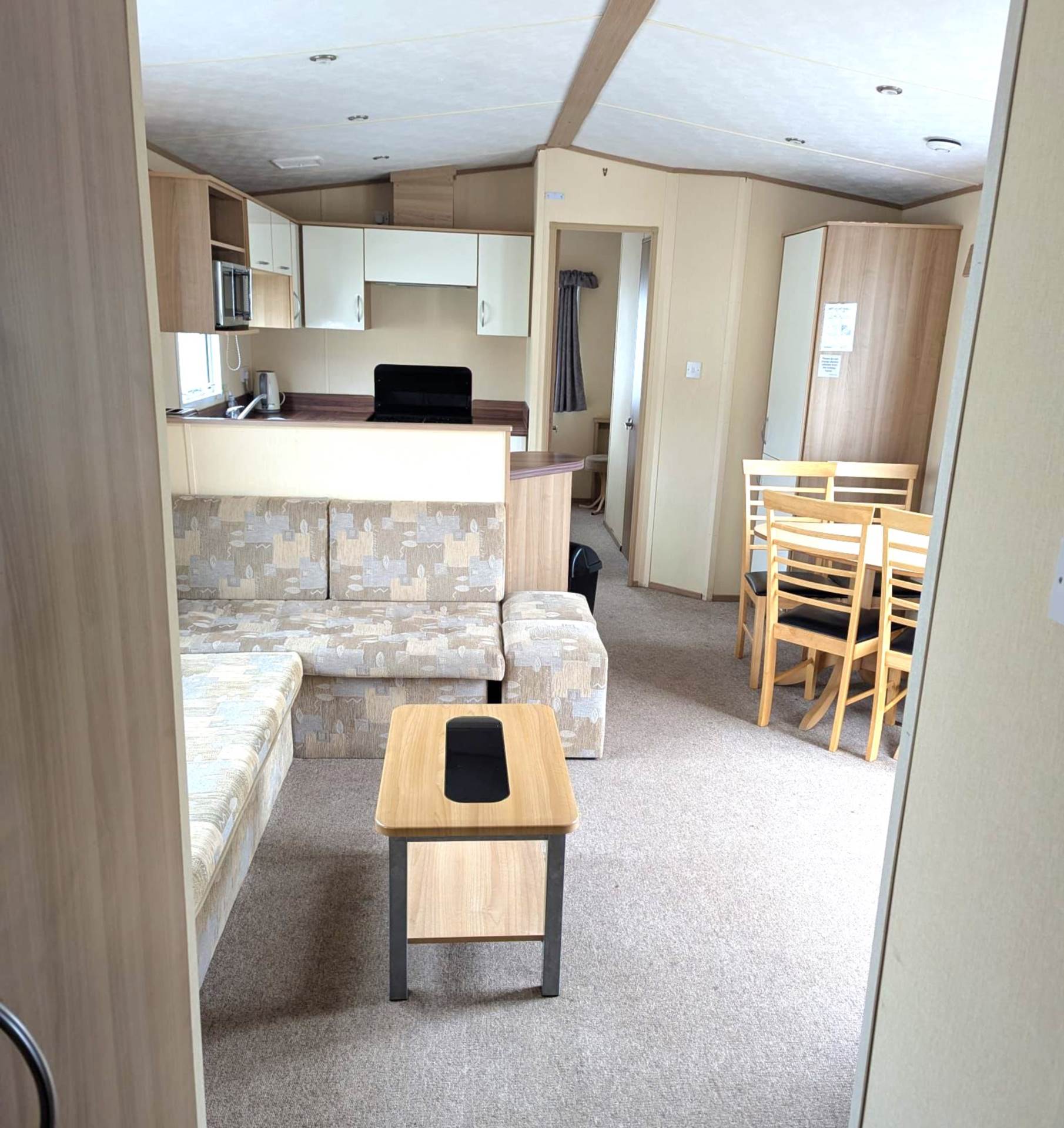 Off Site Sale, Holywell, Image 7
