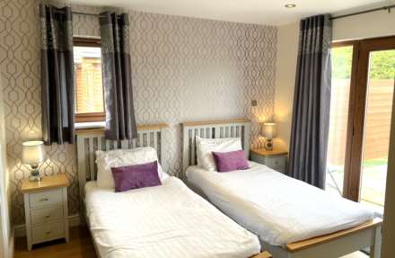 Hull, Image 16