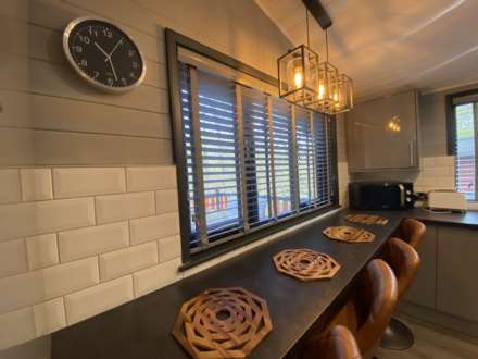 Snowdonia - Absolute Bargain, Image 11