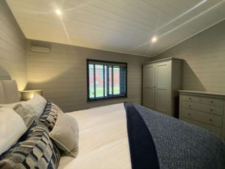 Snowdonia - Absolute Bargain, Image 15