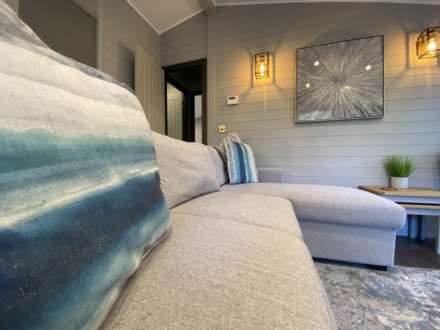 Snowdonia - Absolute Bargain, Image 6