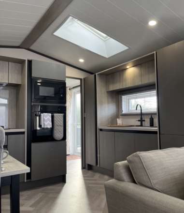 Newport, East Yorkshire, Image 3