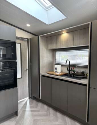 Newport, East Yorkshire, Image 4