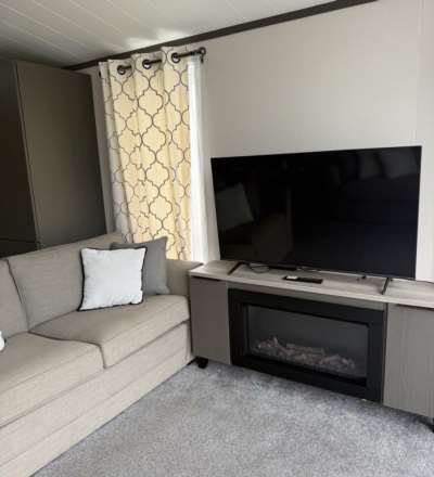 Newport, East Yorkshire, Image 8