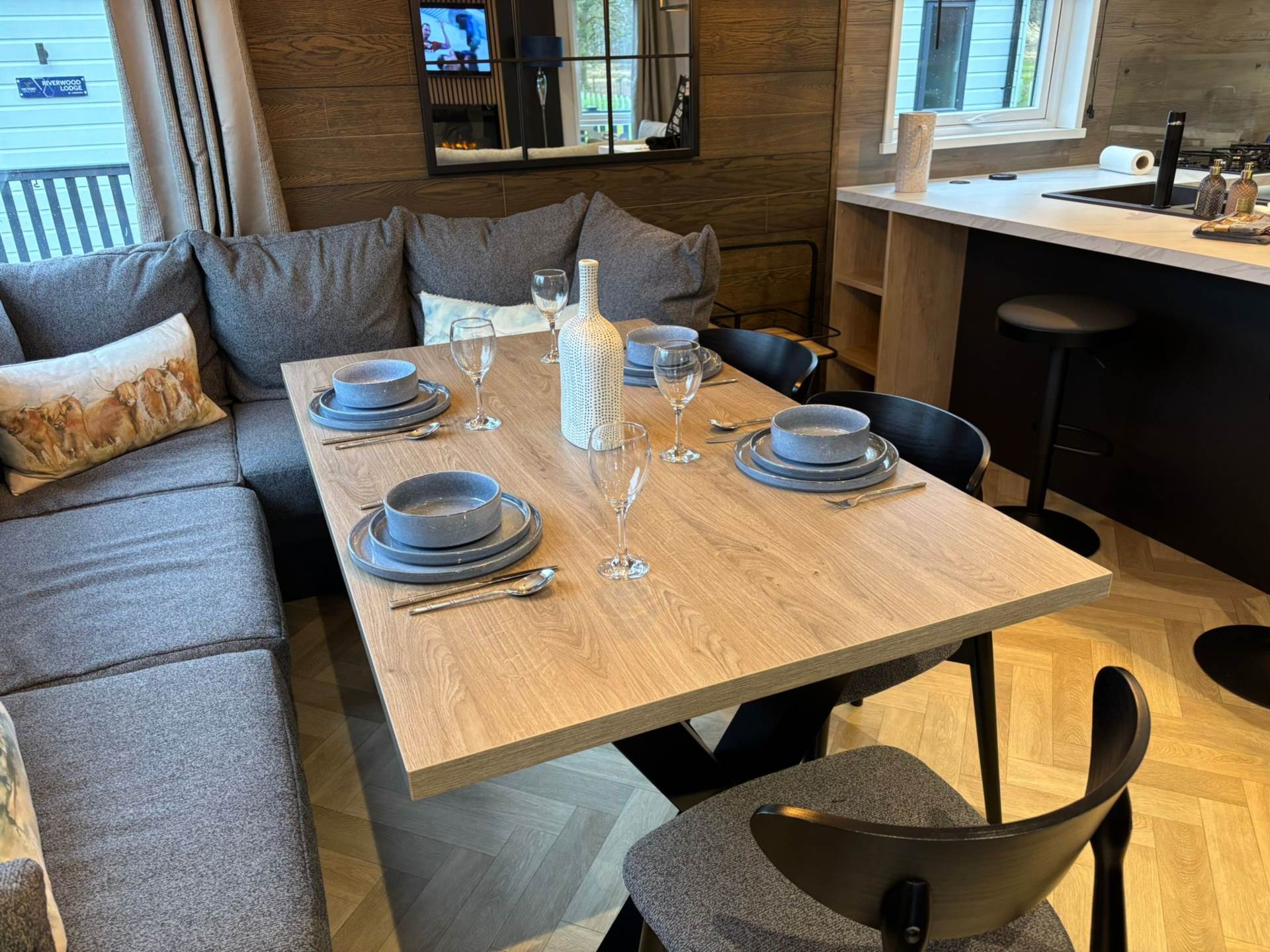 Callander Sterling, Image 8