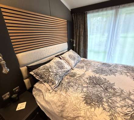 Callander Sterling, Image 16