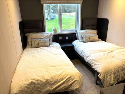 Callander Sterling, Image 22