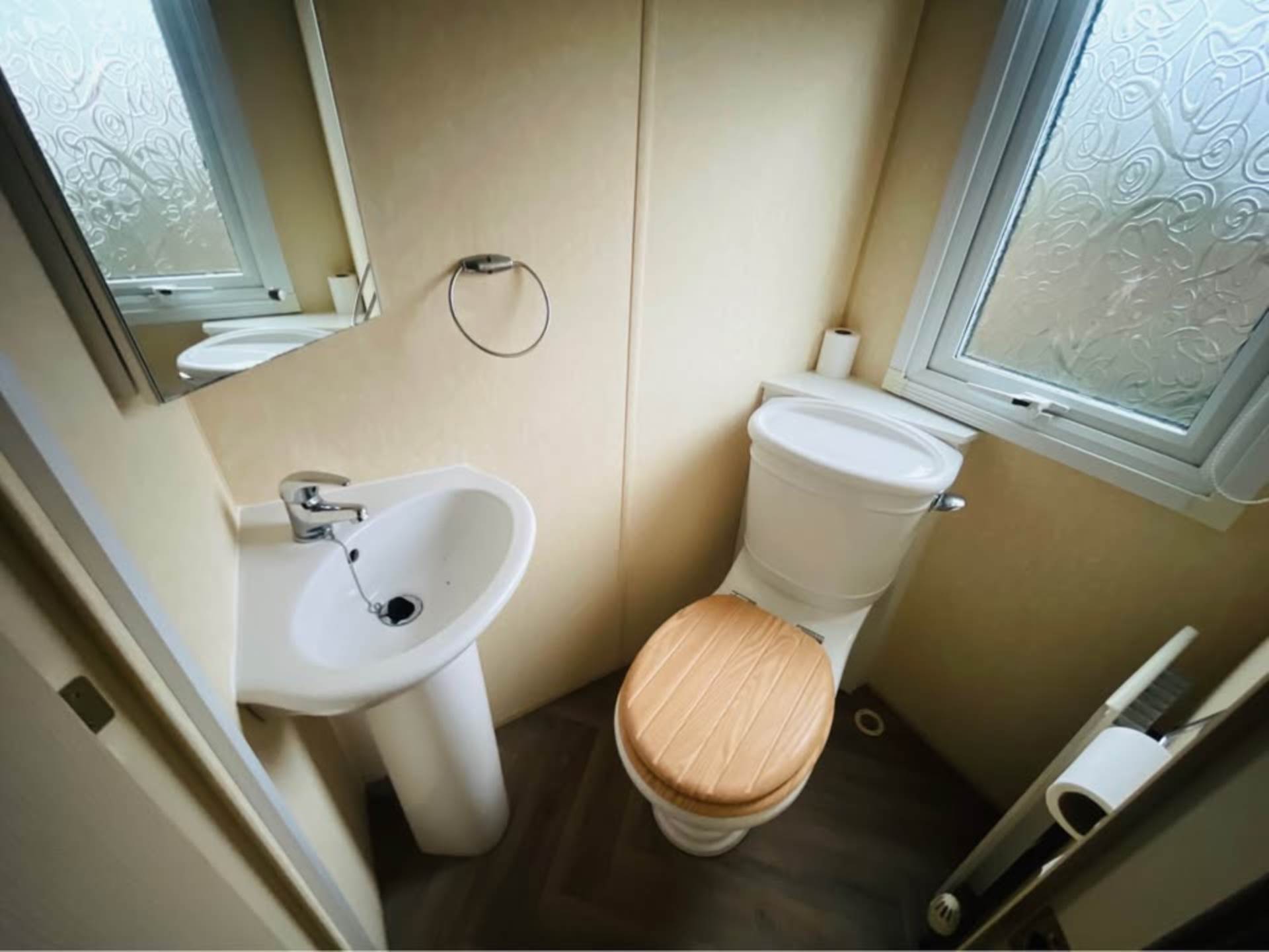 TRADE OFF SITE, Image 10