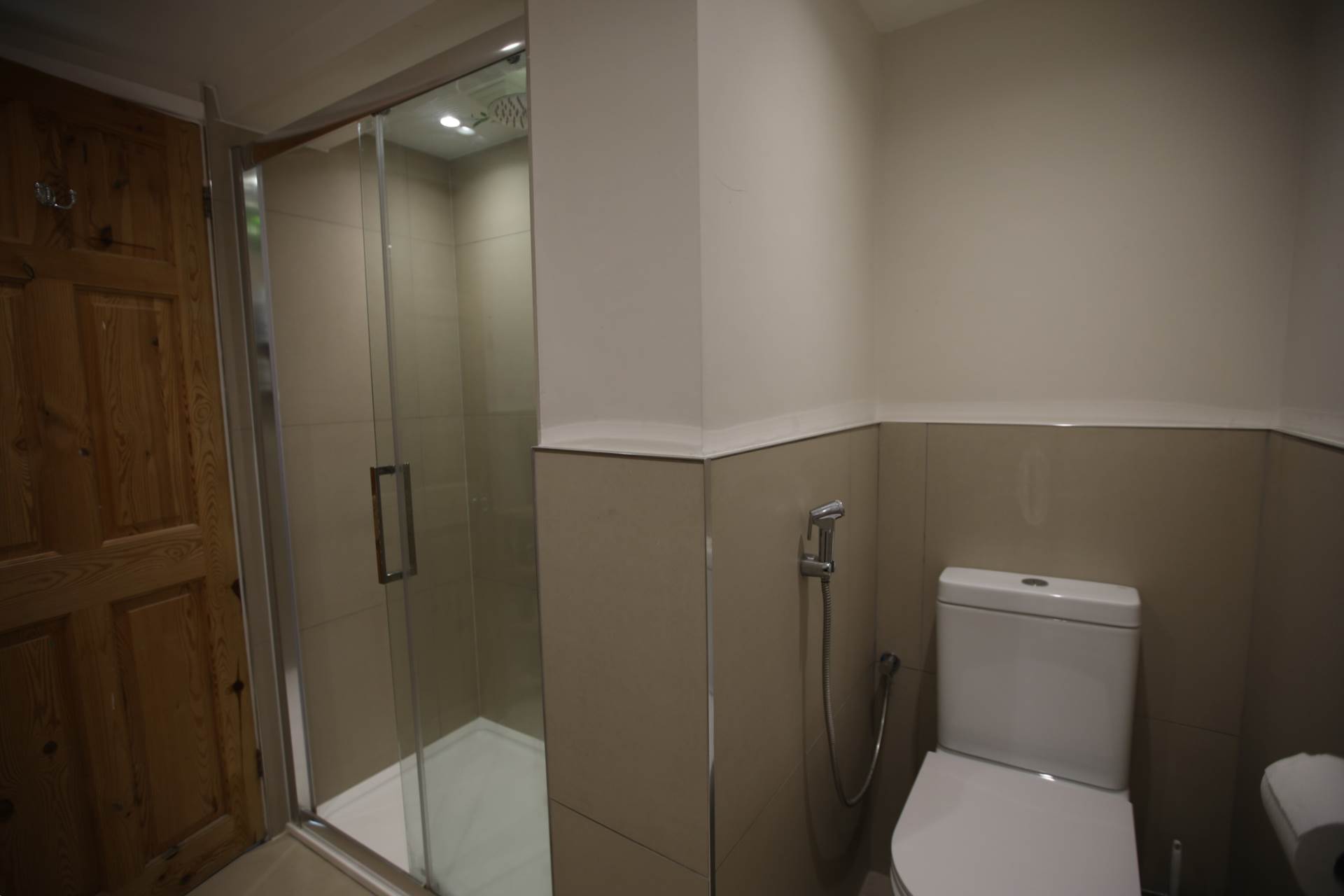 Renishaw Drive, Leicester, Image 12