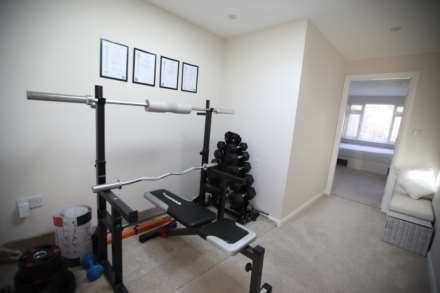 Renishaw Drive, Leicester, Image 5