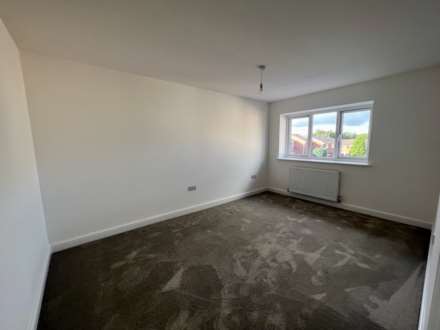 Clayton Drive, Leicester, Image 10