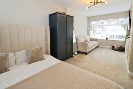 Orston Crescent, Spital, Image 9
