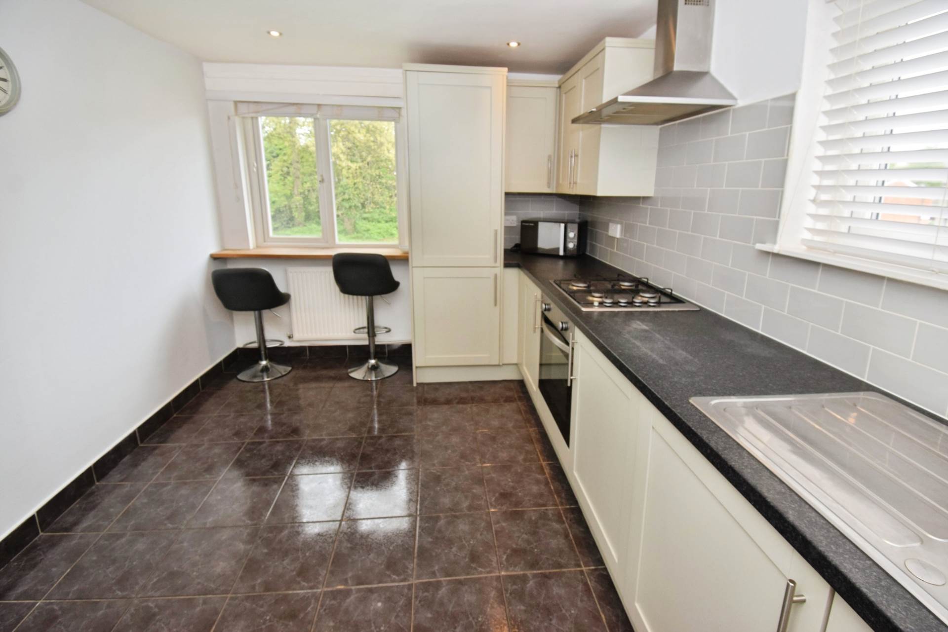 Rothesay Court, Bebington, Image 7