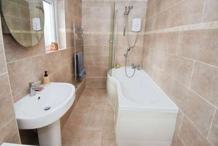 Rothesay Court, Bebington, Image 13