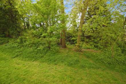 Rothesay Court, Bebington, Image 14