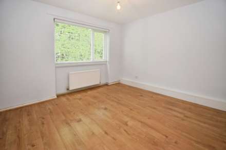 Rothesay Court, Bebington, Image 9
