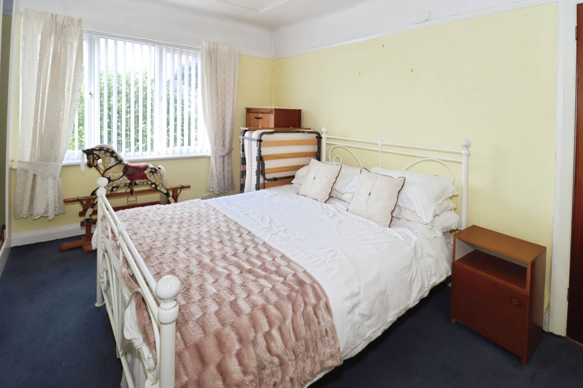 Kingsmead Road, Moreton, Image 16