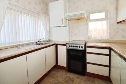 Kingsmead Road, Moreton, Image 10
