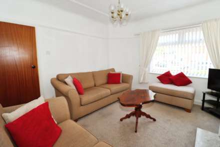 Kingsmead Road, Moreton, Image 6