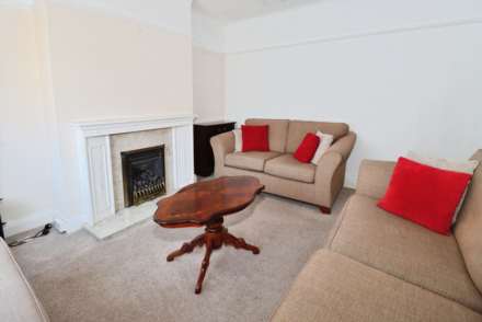 Kingsmead Road, Moreton, Image 7