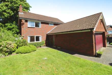 Rotherwood Close, Higher Bebington, Image 25