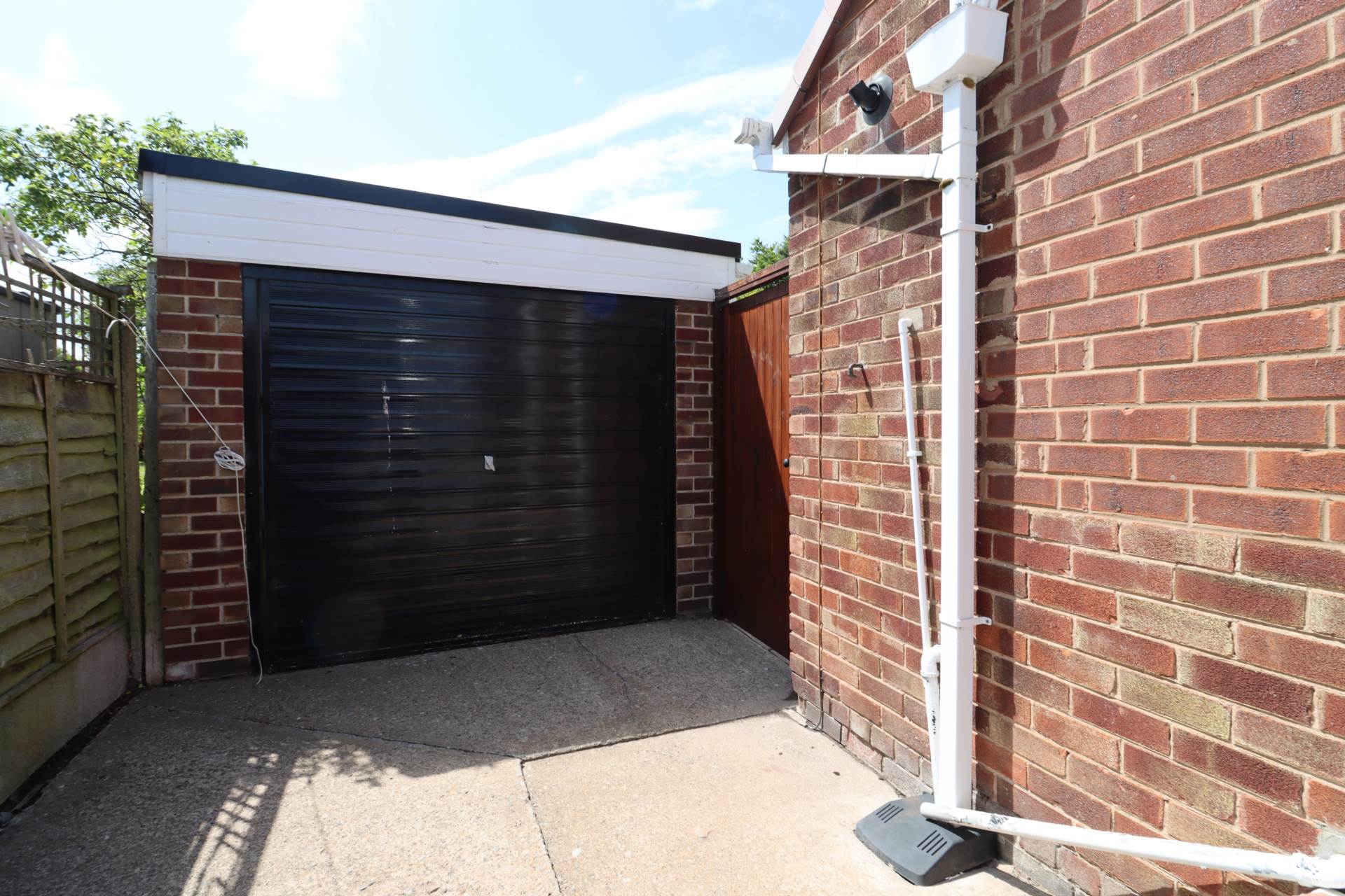 Dawpool Drive, Bromborough, Image 34