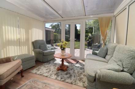 Dawpool Drive, Bromborough, Image 14