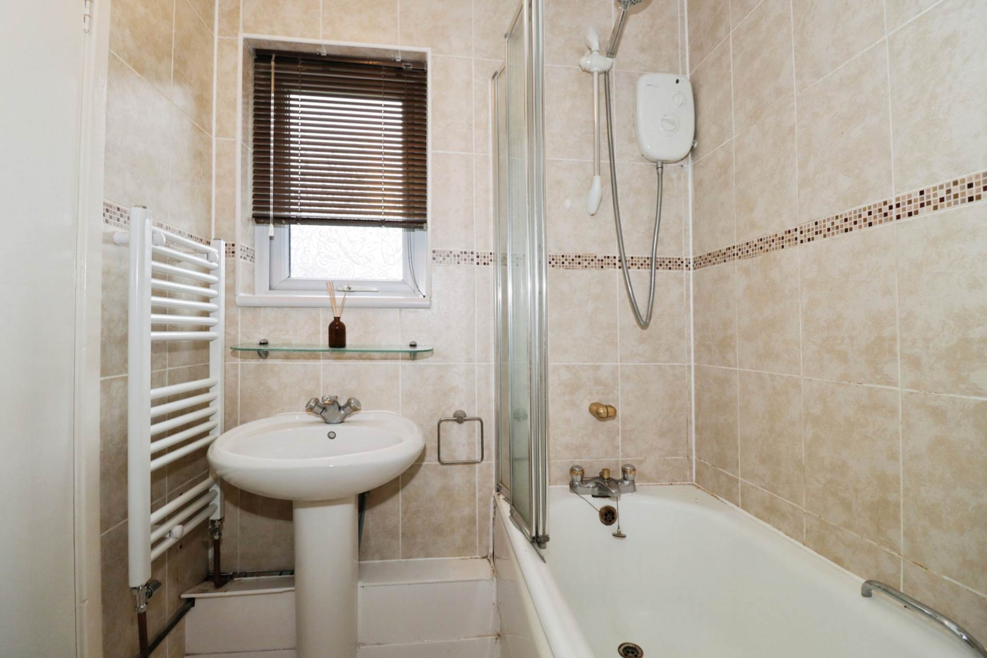 Cornwall Court, Bebington, Image 9