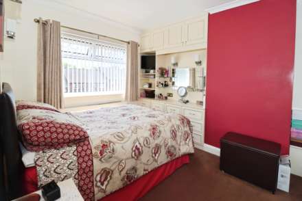Holt Road, Tranmere, Image 12