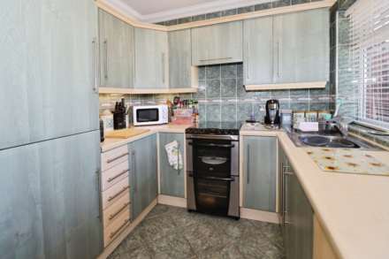 Holt Road, Tranmere, Image 9