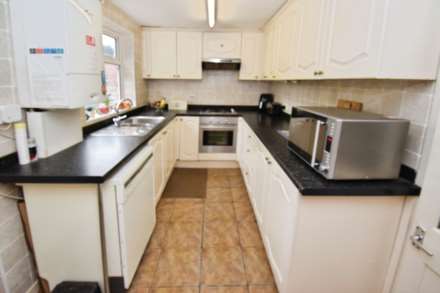 Old Chester Road, Bebington Border, Image 10