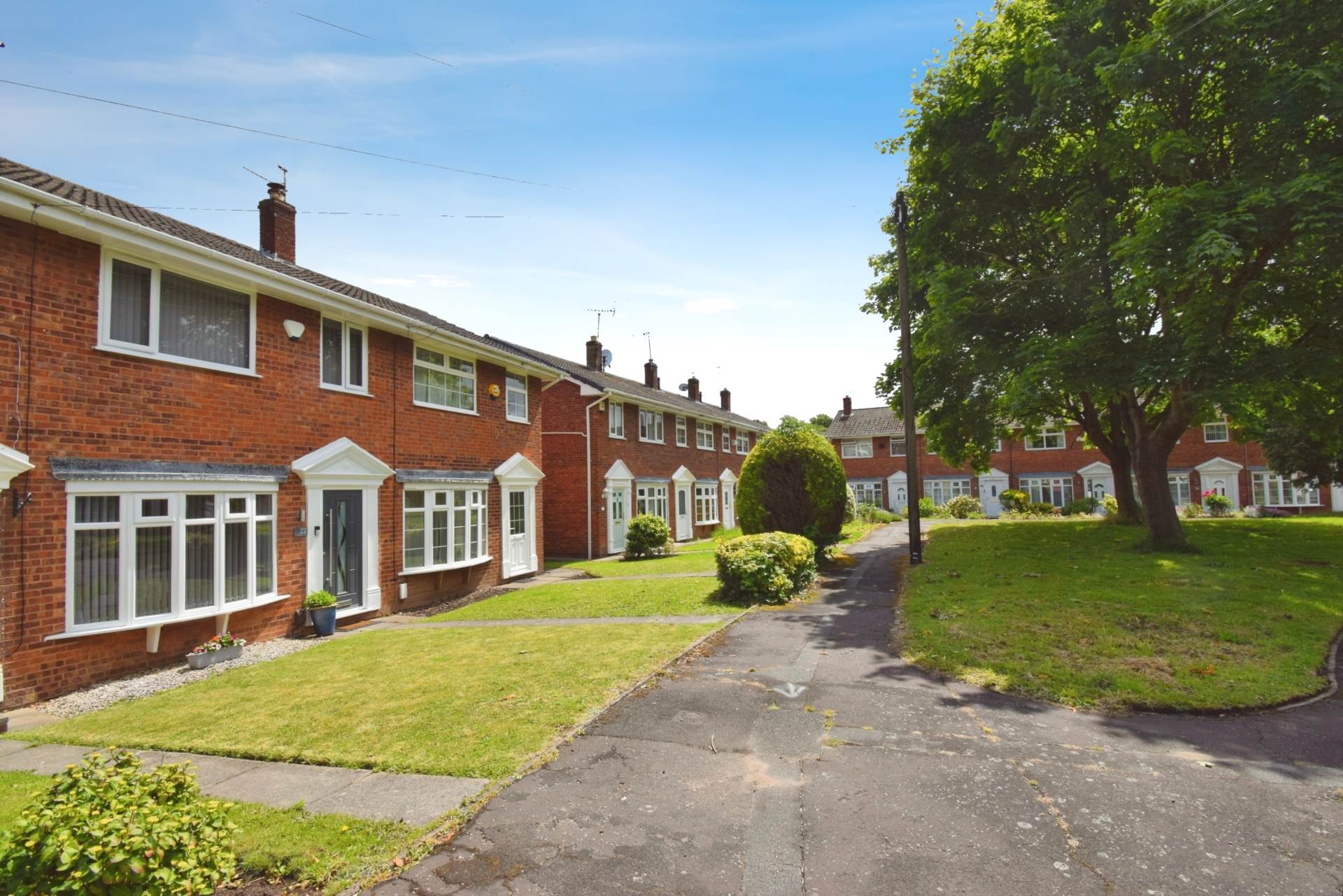 Langley Road, Spital, Image 28